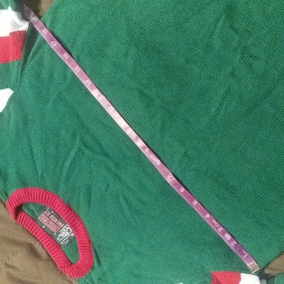 Ugly Christmas Sweater Kit (New) - Picture 3 of 16